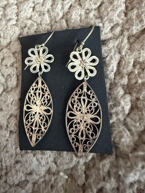 Delicate Silver Filigree Flower sterling silver!